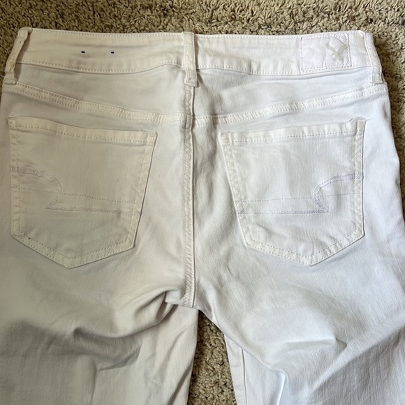 COPY - AE White jeggings - Picture 3 of 6